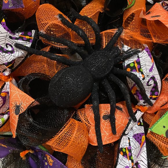 Halloween Door Wreath - Picture 2 of 4